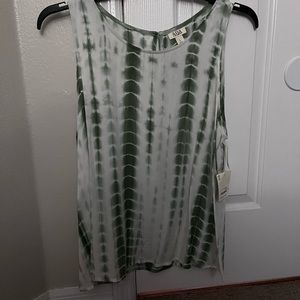a.n.a Ladies tank top size L.  NWT!